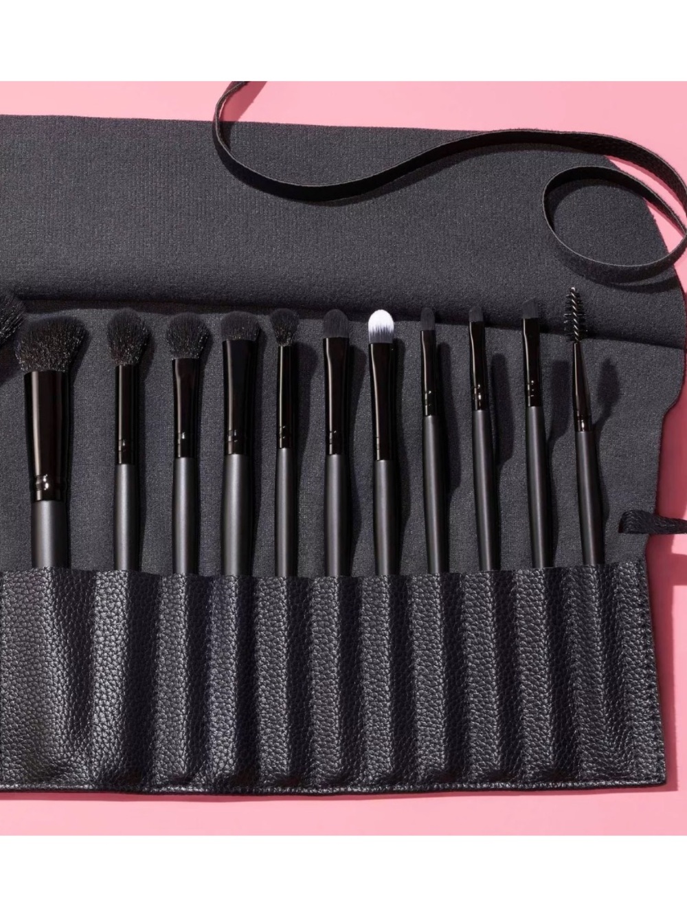 e.l.f. Cosmetics Ultimate Makeup Brush Set &
Travel Roll BRAND NEW/SEALED - Picture 5 of 7